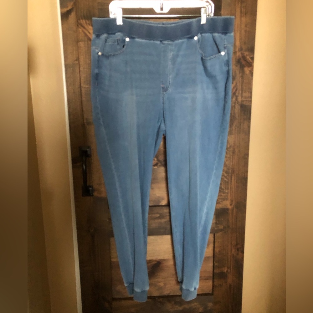 Stretch denim joggers by Diane Gilman